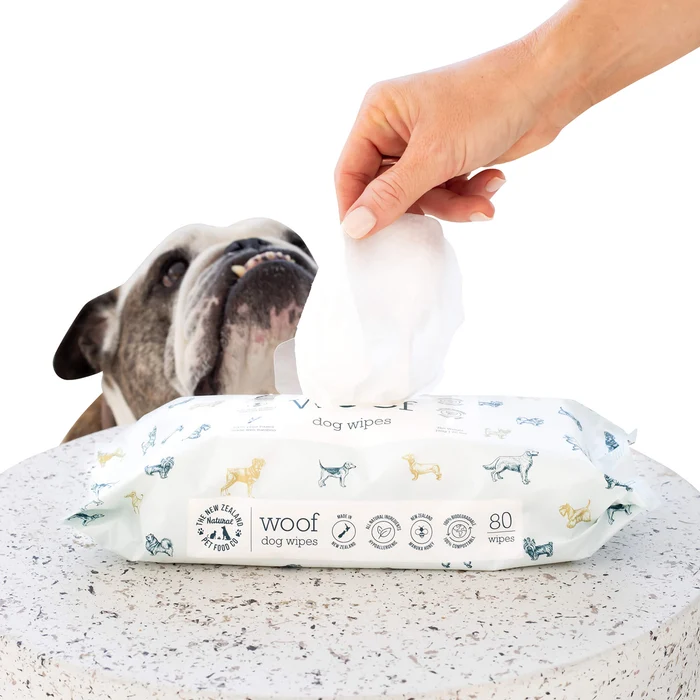 دستمال مرطوب سگ و گربه مستر پنگوئن مدل Wet Wipes (50 عددی)